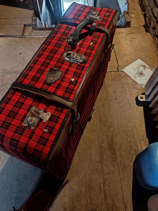 Ретро туристически куфар