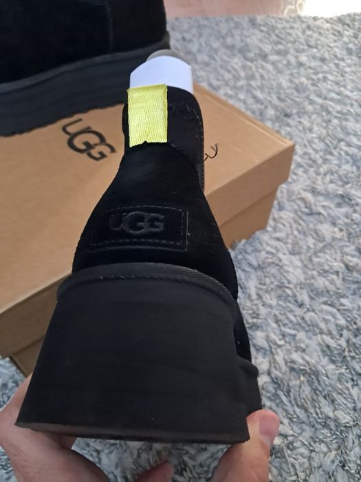 Ugg Mini Dipper Negre