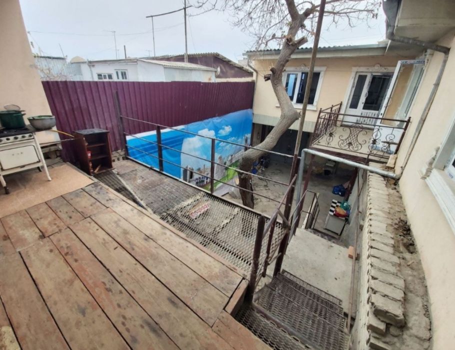 Эски шахарда ховли сотилади еки тошкентда Кучмас мулк Б/н алмашамиз