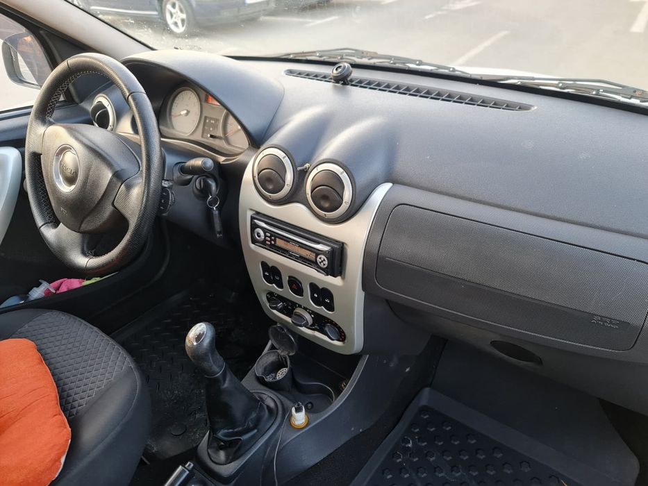 DACIA Logan 2010 — imagine 3