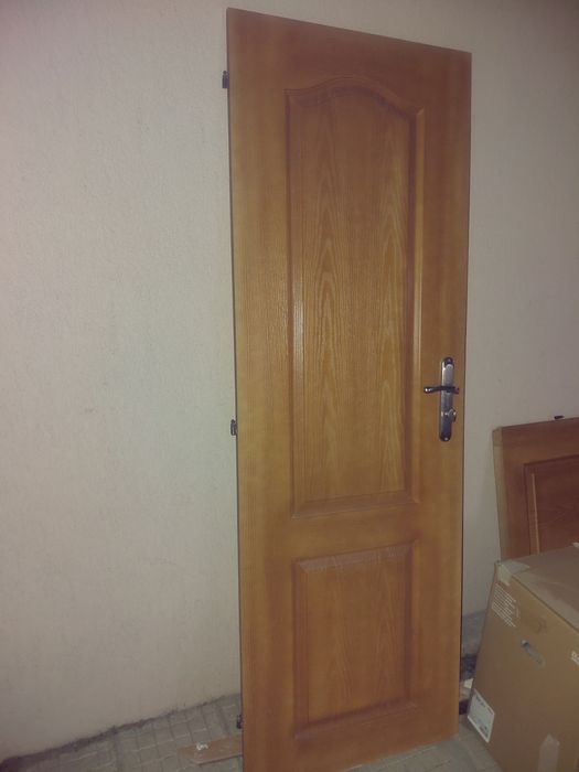 Интериорни врати