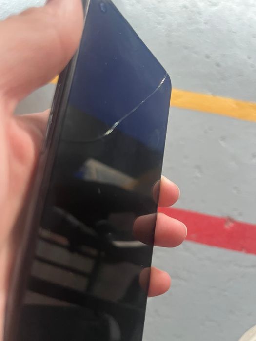 Обменяю телефон  на другой