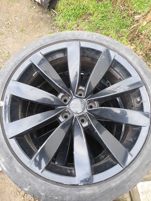 set jante  19 cu cauciucuri  de vara