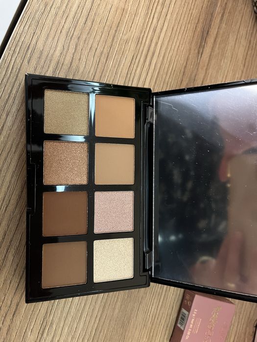 Комплект от  продукти от различни месеци от белабокс