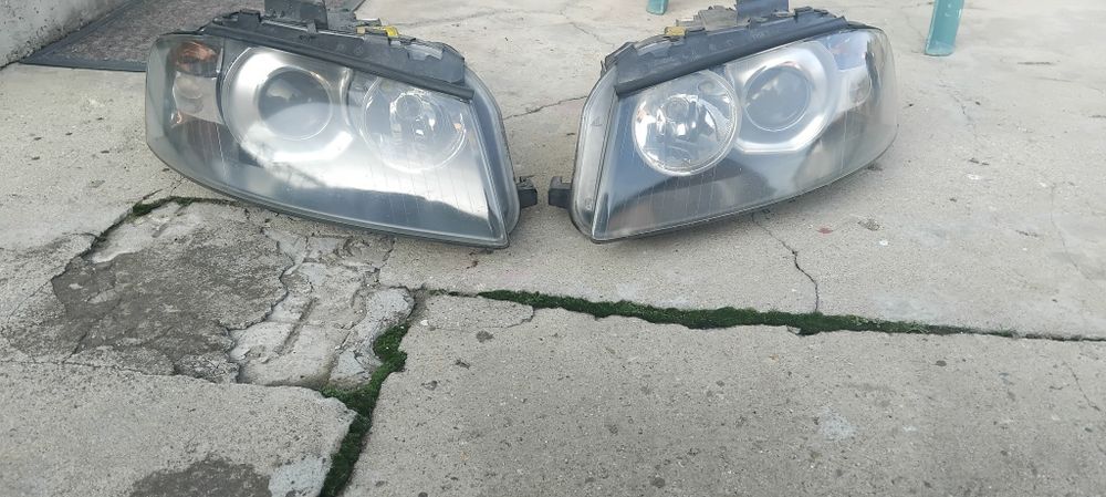 Bi-Xenon Фарове Audi A3 8P ксенон с лупи оборудвани оригинални