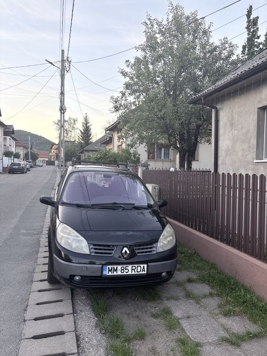 Renault scenic..