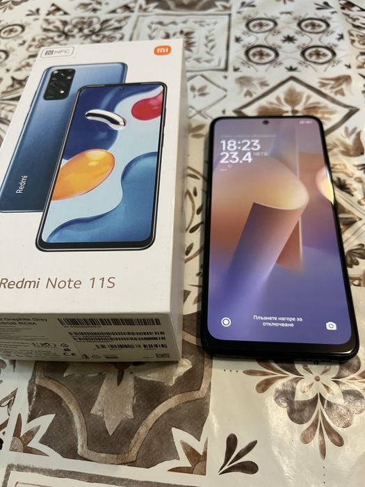 Продавам два телефона Xiaomi и redmi