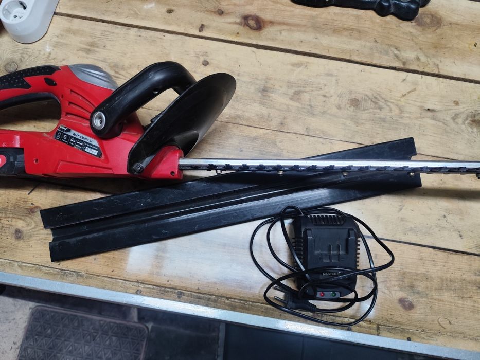 Акумулаторен храсторез