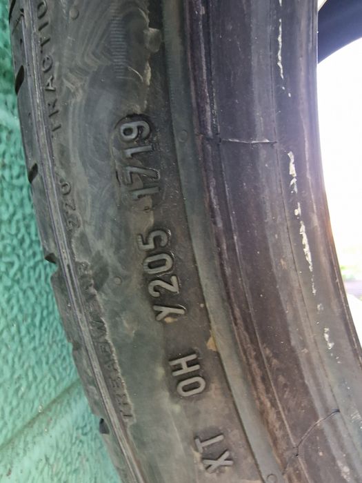 Anvelope 275/35R21 marca Pirelli, DOT 2019, 6 mm