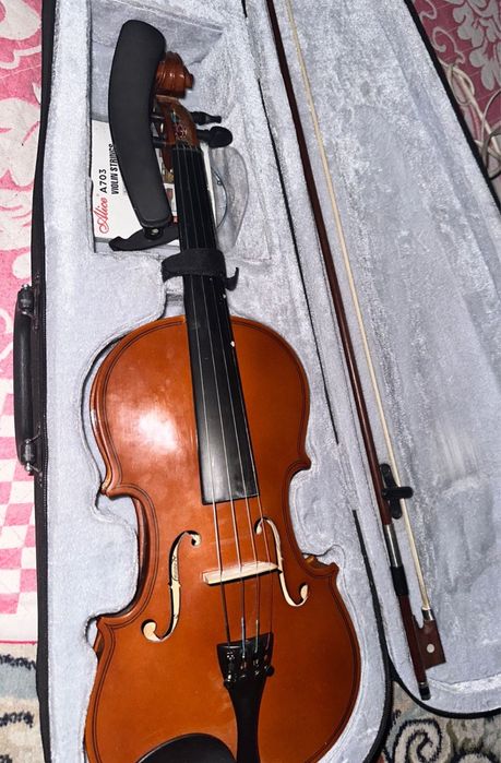 Продам скрипку размер 4/4