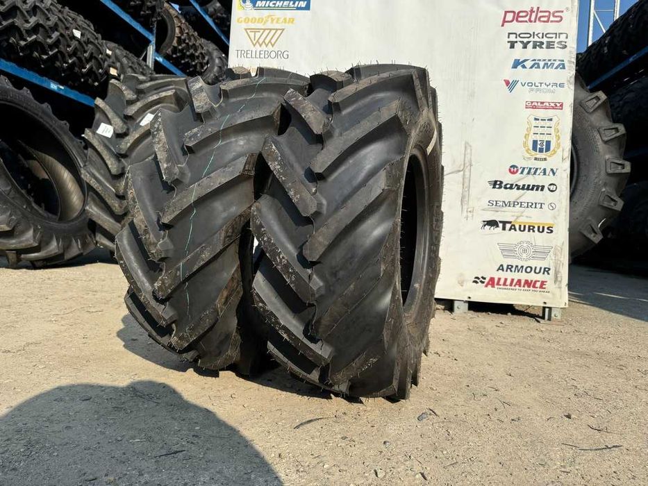 MARCA BKT 12.5/80-18 anvelope noi cu 12 pliuri cu livrare rapida