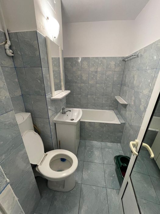 Inchiriez  garsonieră zona Radu Negru