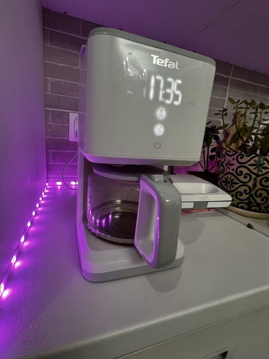Cafetieră Tefal ecran digital funcție Aroma