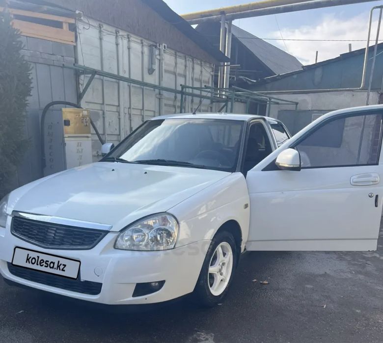 Продам Priora 2013