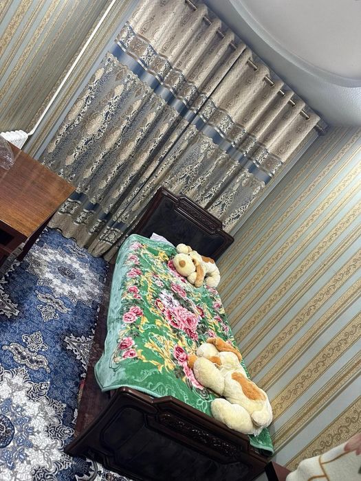 Срочно!!!Бир кишилик диван сотилади.