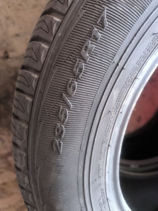 Летняя резина 235/65/R17
