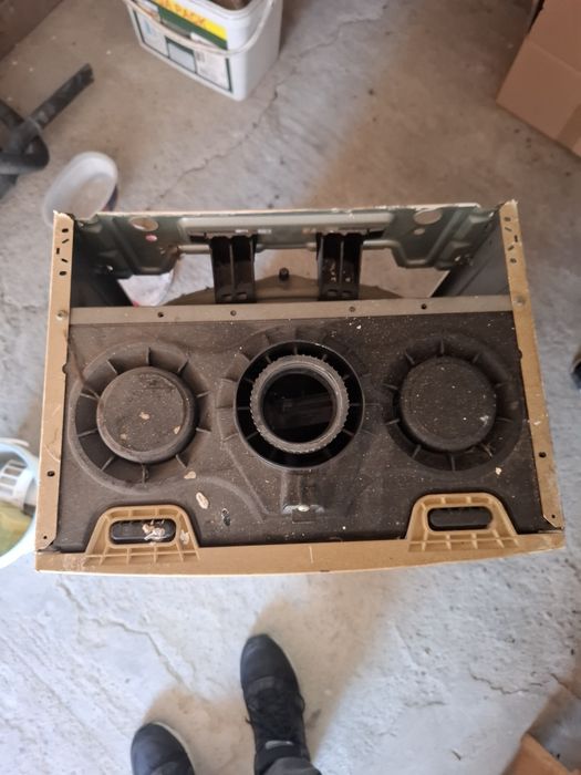 Vând 2 centrale de apartament defecte