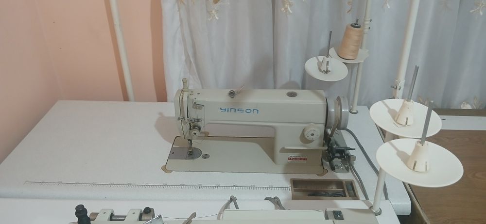 Juita & yinson tikuv mashinasi