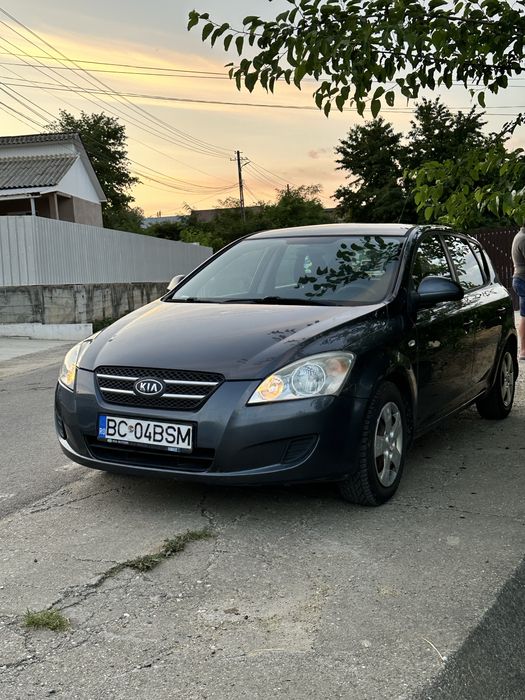 KIA Ceed 2009 — imagine 1