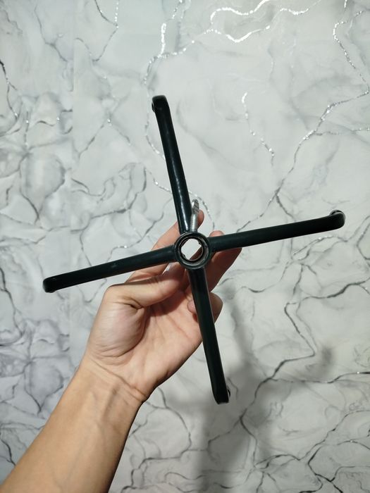 Подставка, ножка для елки