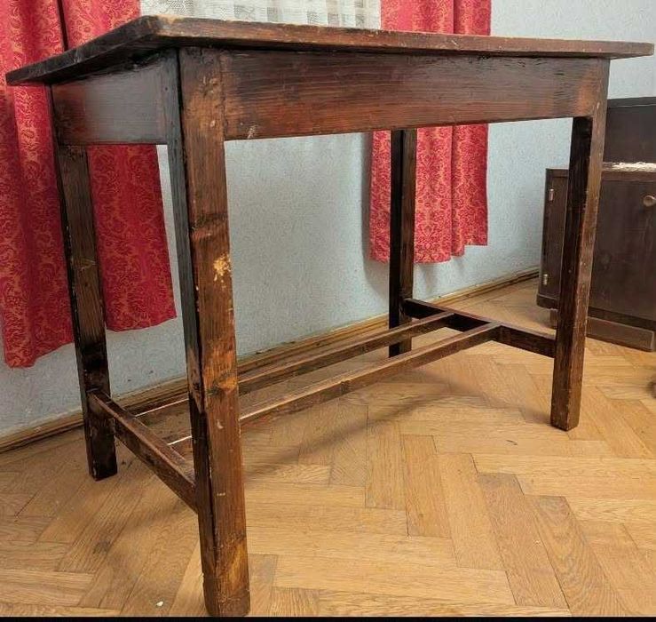 Masă vintage din lemn masiv + set potrivit scaun +măsuță–stil clasic