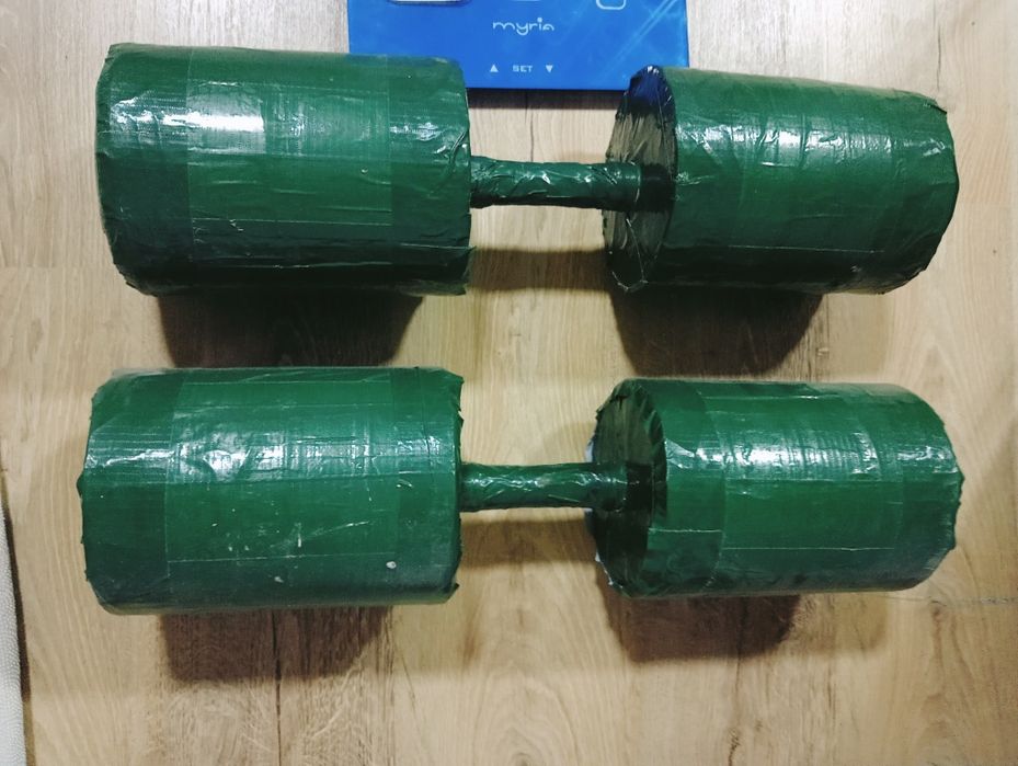 Gantere făcute din fier și beton