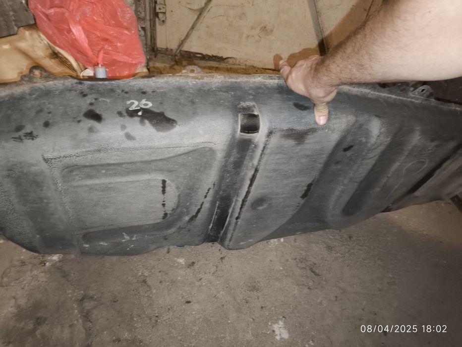 Резервоар за Тойота рав 4 2.2 д4д ХА30