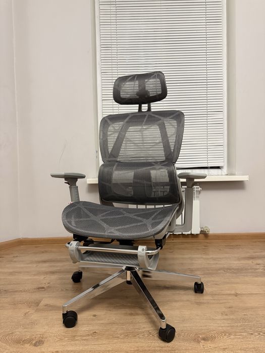 Компьютерное кресло Yepo