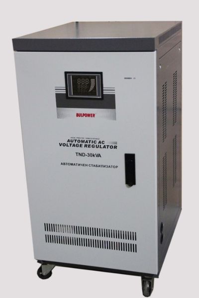 Стабилизатори на ток и напрежение 30 KW BULPOWER с дисплей трифазни