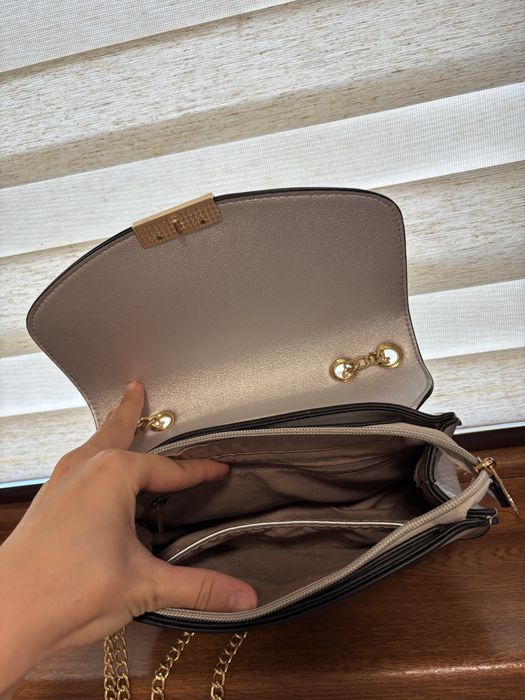 Дамска чанта сива