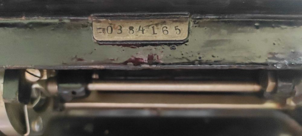 Швейная машинка ПМЗ б/у