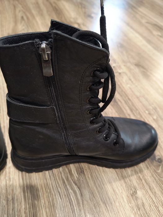 Кожени зимни боти