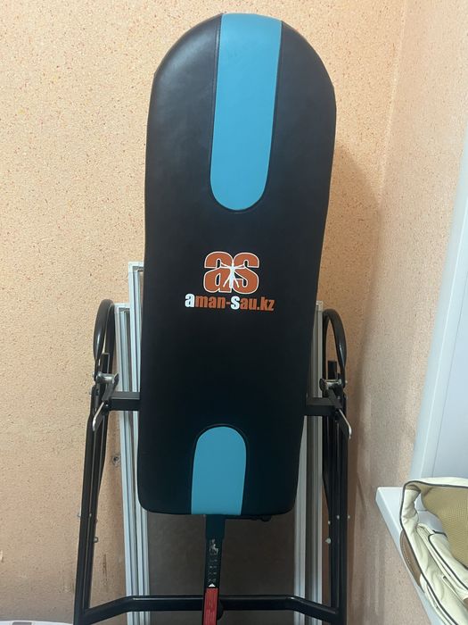 Инверсионный стол для грыжи