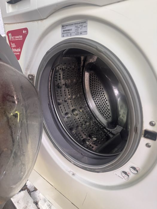 Продается Стиральная машина LG 6КГ