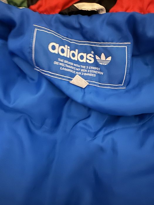 Оригинално аке на adidas