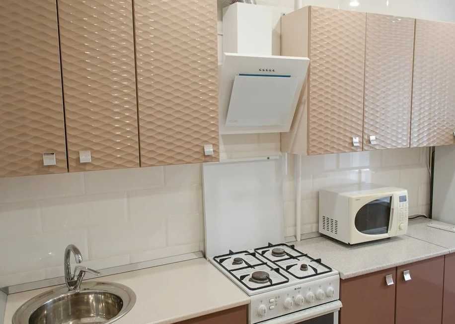 Дава се под наем Едностаен апартамент в Пловдив, Младежки Хълм - 45 кв.м за 224.4 € - Снимка #1