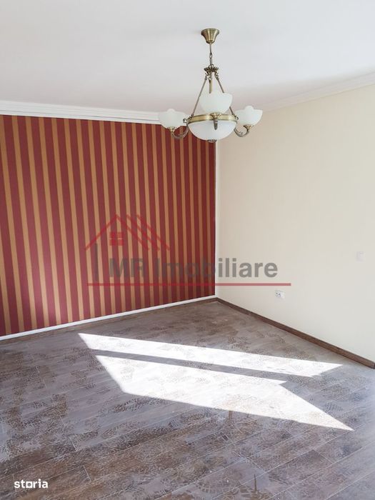 Casa de inchiriat ,150 mp, Andrei Muresanu, 6 Parcari . zona SIGMA,