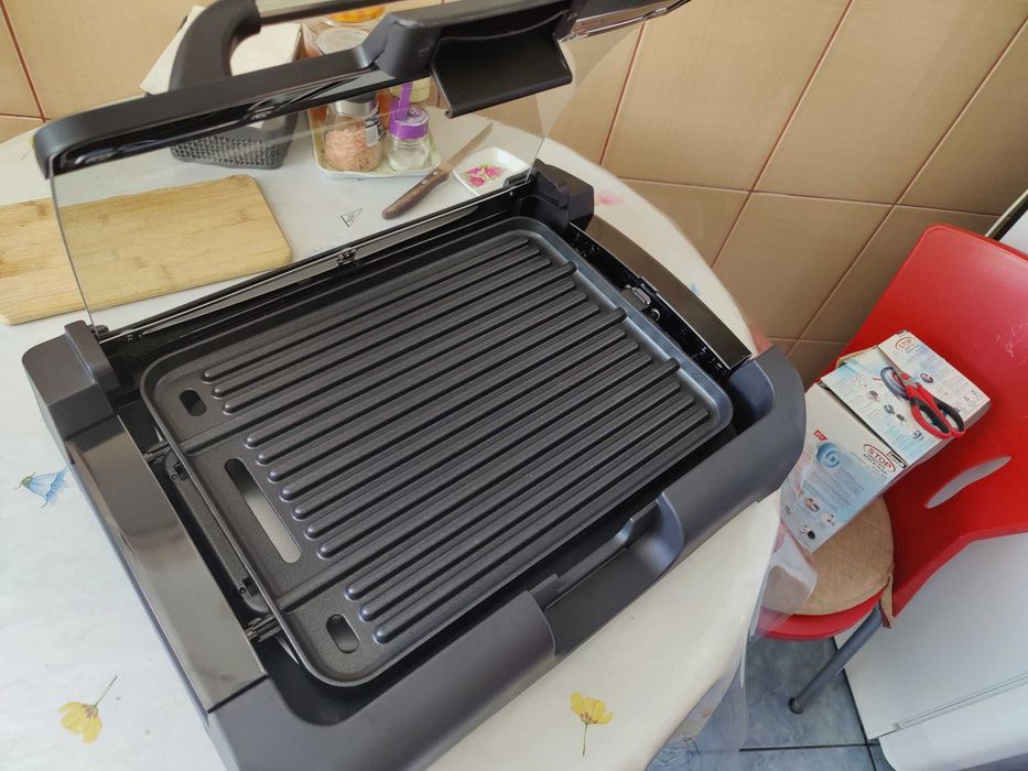grill gorenje 2000W