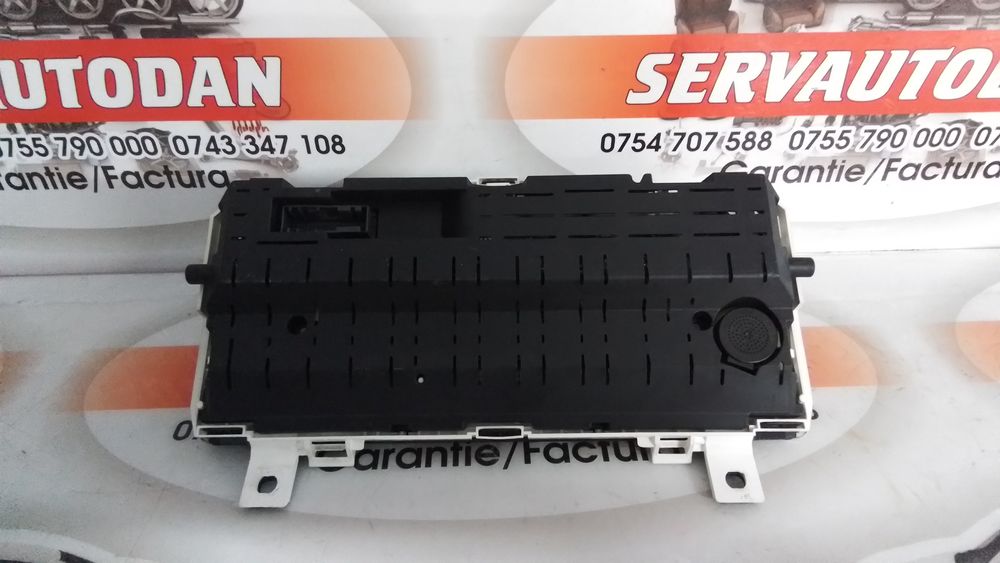 ceas bord land rover range rover 3 (2002->) 3.0 motorina 2013