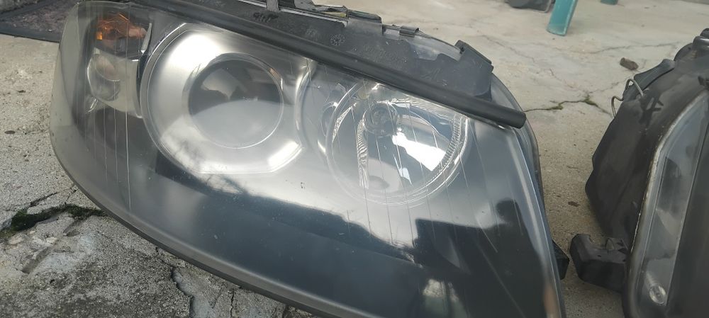 Bi-Xenon Фараве Audi A3 8P ксенон с лупи оборудвани оригинални