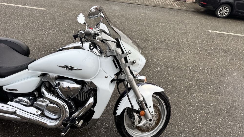Suzuki boulevard  M109r