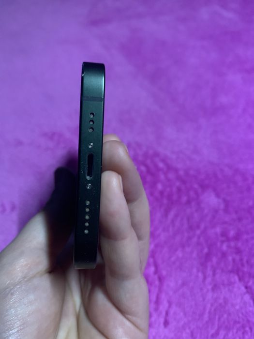 Iphone 13 defect placa de baza