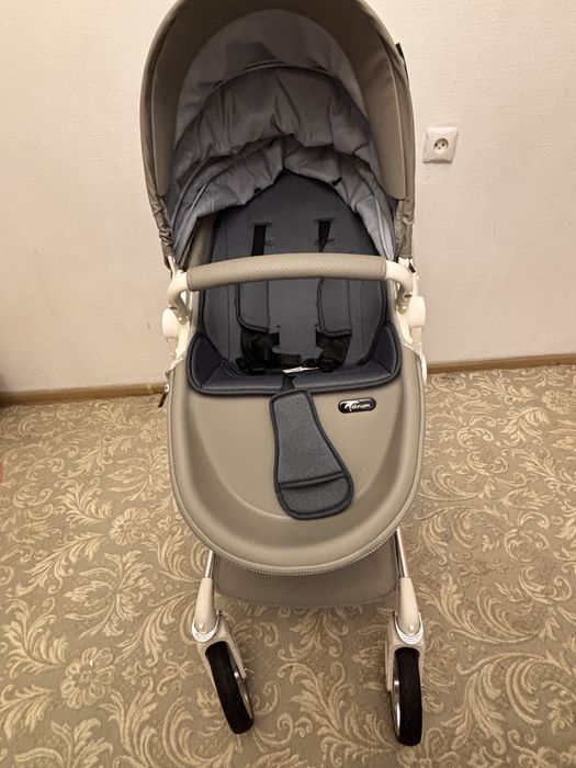 Продам коляску Tecnum