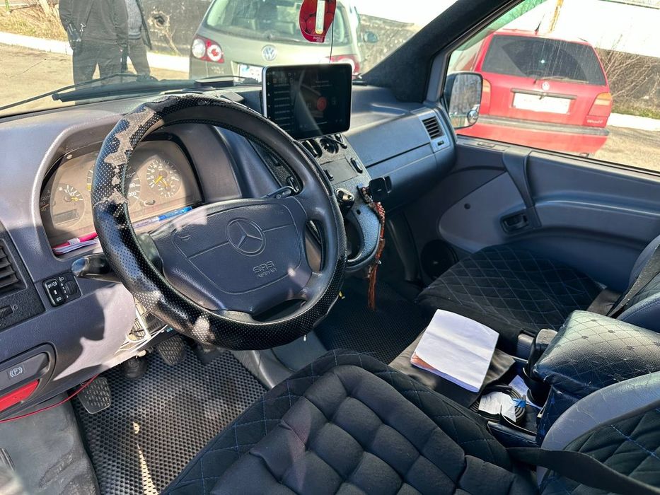 Продам Мерседес Вито