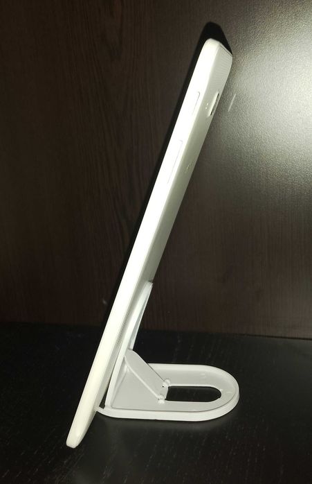 Таблет SAMSUG Galaxy Tab E SM-T561