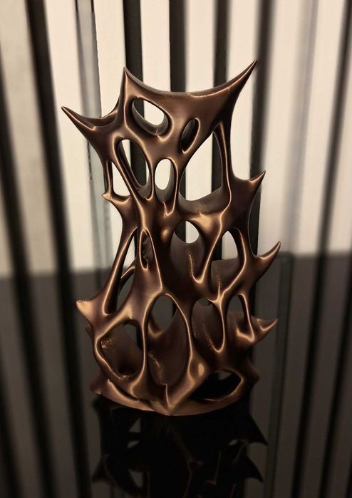 Suport/Stand  căști premium – design sculptural, finisaj metalic bronz