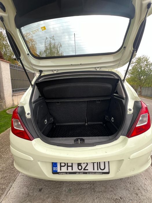 Opel Corsa 2011 ,1.4 Benzină, Euro5