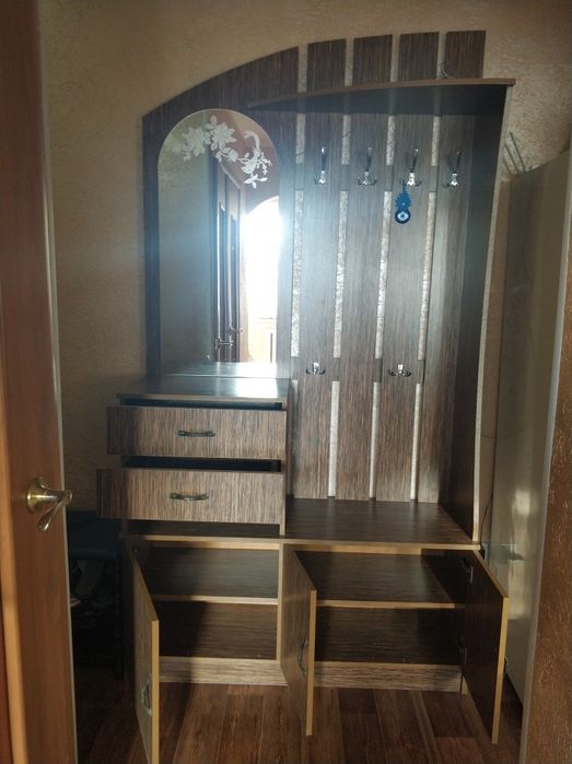 Прихожая удобная