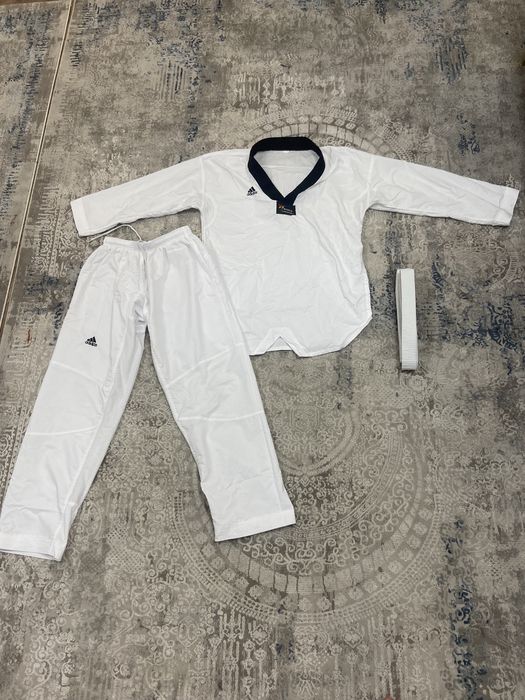 Полный набор для тхэковнондиста