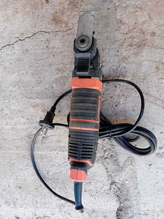 Scule  noi si folosite Perfect Functionabile  toate 350 lei